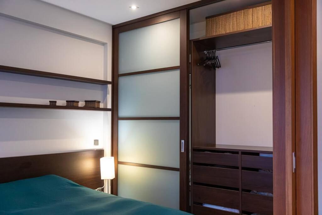 Cozy River-Side Apartment Right In リガ エクステリア 写真